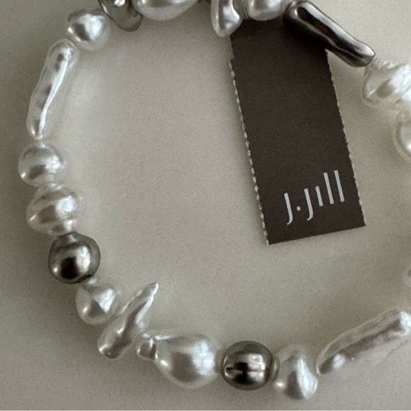 J. Jill 🫐 Silver White Pearl Double Bracelet - Picture 3 of 5